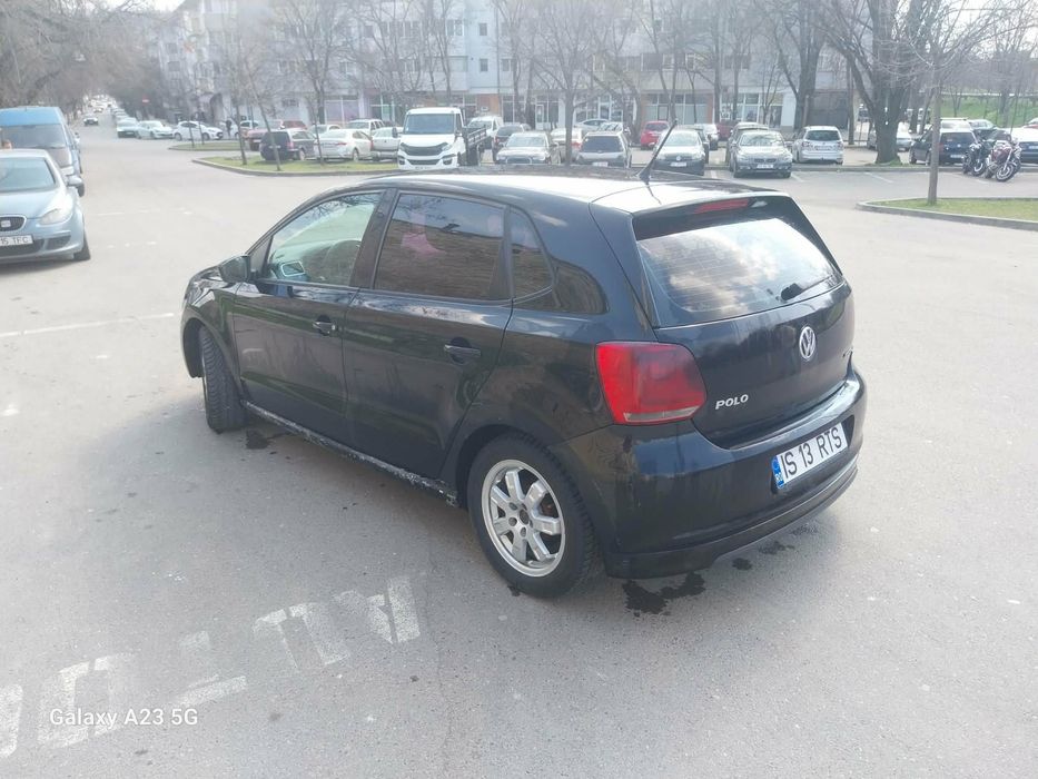 VOLKSWAGEN Polo 2010 — imagine 2