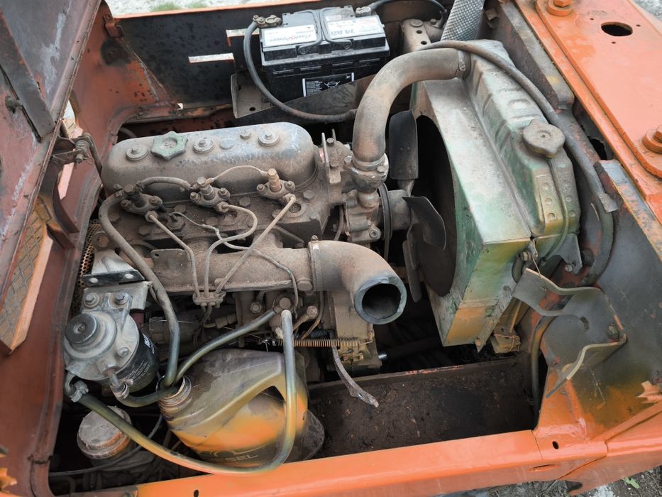 Мотокар с Перкинс мотор 3 цилиндров