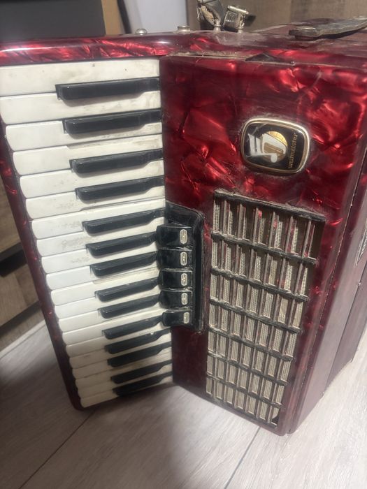 Акордеон Велтмайстер