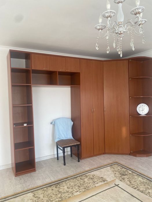 Продается Шкаф огромный