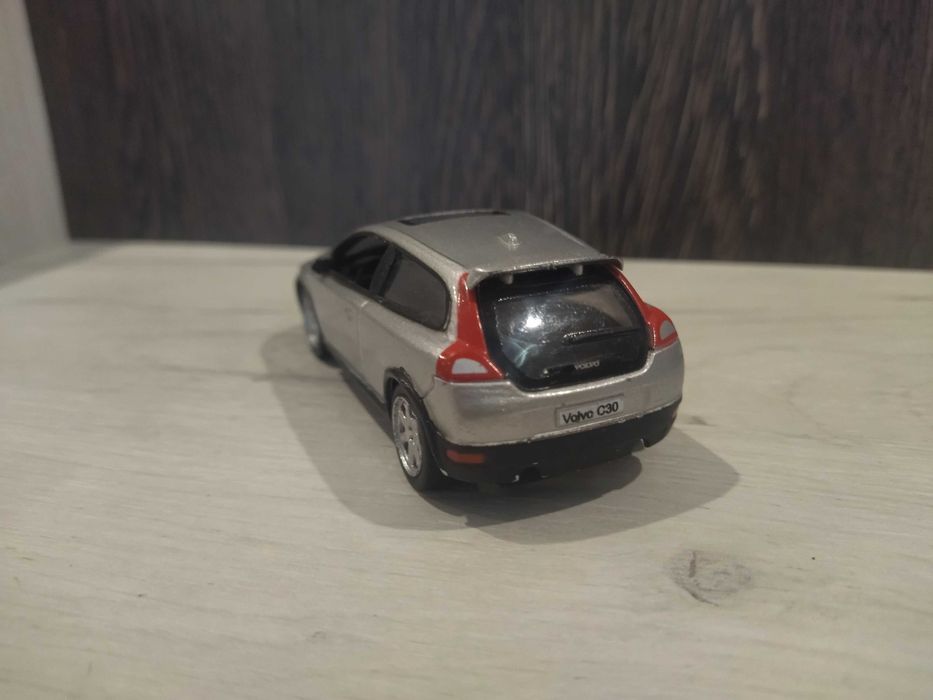 Метална количка Volvo C30 !!!