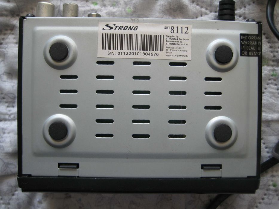 Продавам цифров декодер STRONG SRT 8112