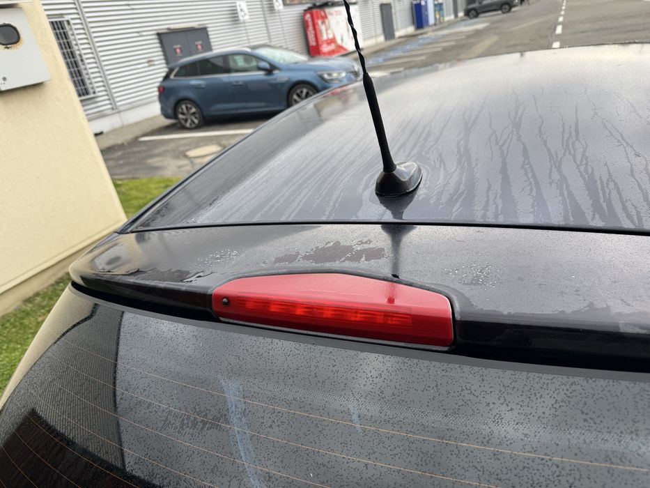 Opel Astra GTC / Schimb