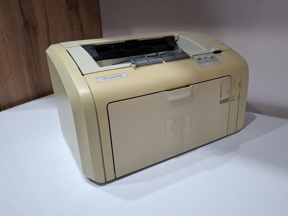 Принтер HP LaserJet 1018
