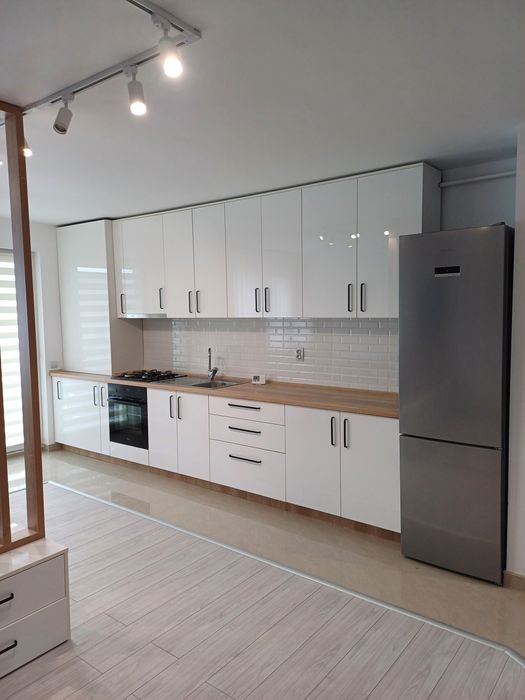 PF inchiriez apartament pe Calea Baciului