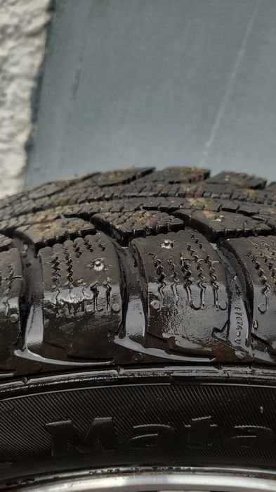 Продам 15'е диски с резиной