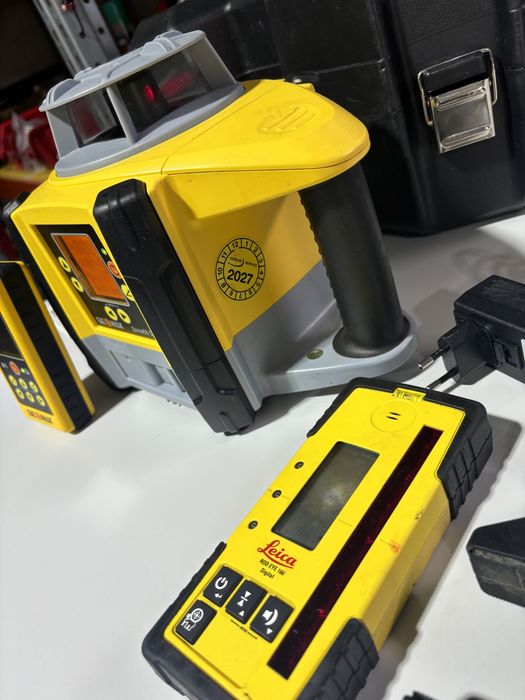 Geomax zone 60 h nivela laser cu pante canalizare etc topcon leica hilti