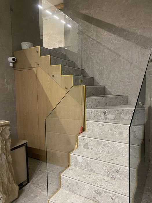 Стеклянные перила