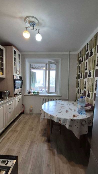 Продается 3-комн Степной 3 д 8