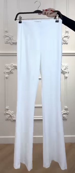 Yozgi klassik kiyim sotiladi