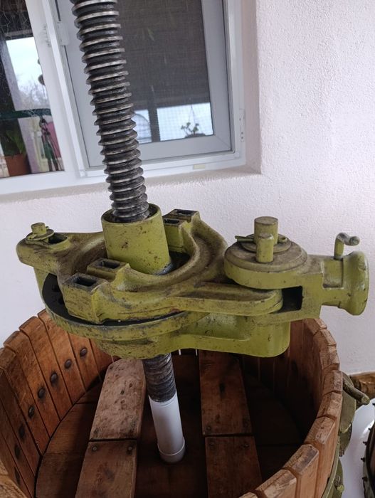 Teasc pentru struguri