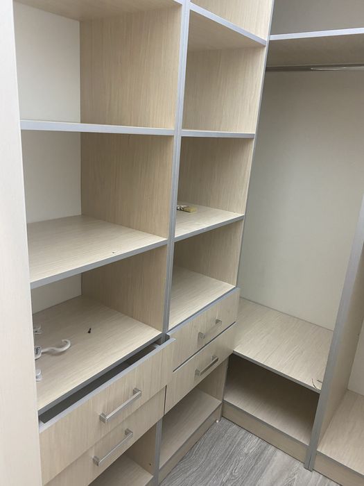 Гардероб шкаф срочно