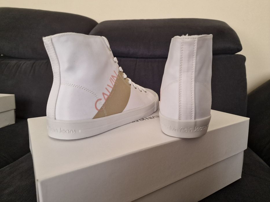 Tenisi Calvin Klein(diferite marimi)