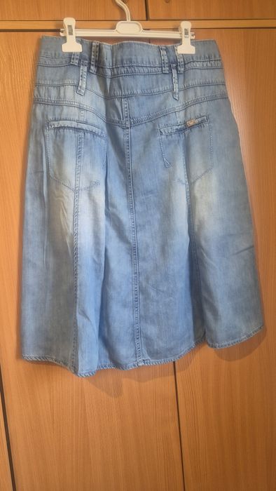 Новые брюки, с этикеткой