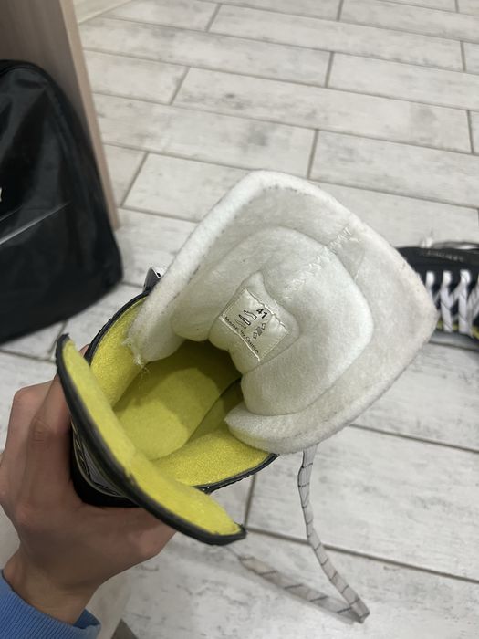 Коньки с чехолом размеры 38-43