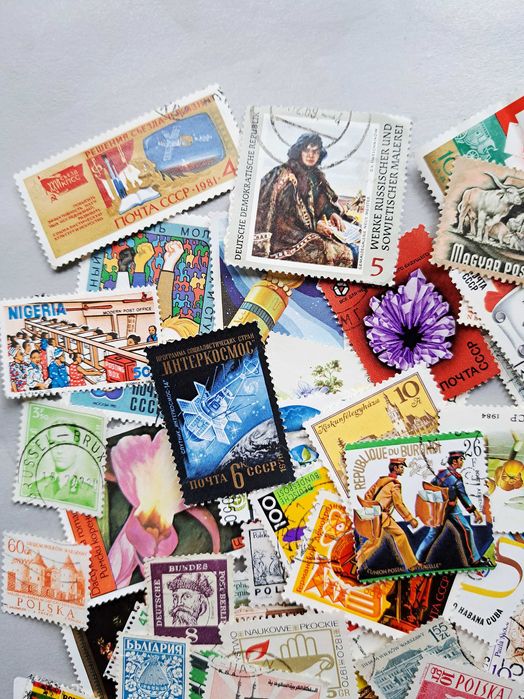 Лот различни пощенски марки над 100 бр., от началото на 20 век