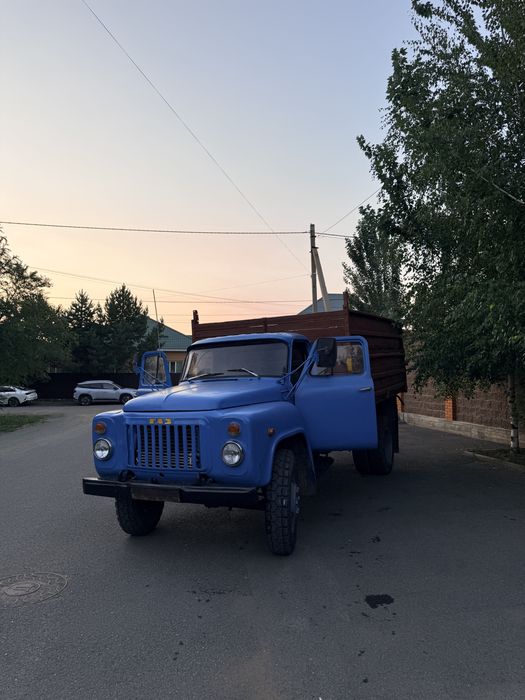Газ 53 обем 4.7 продаю