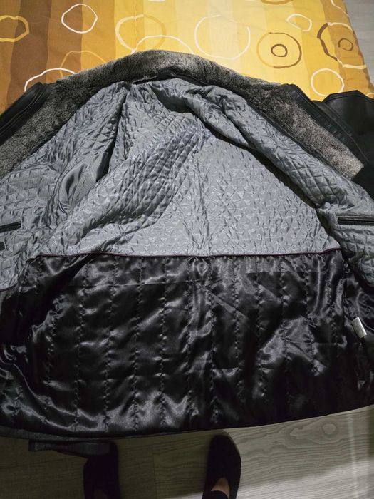 Ново кожено яке .