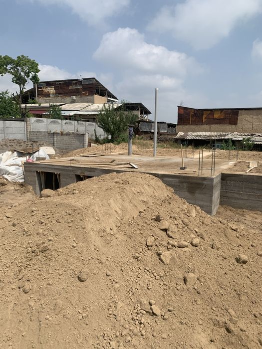 Участка сотилади 2 сотих 4 хона