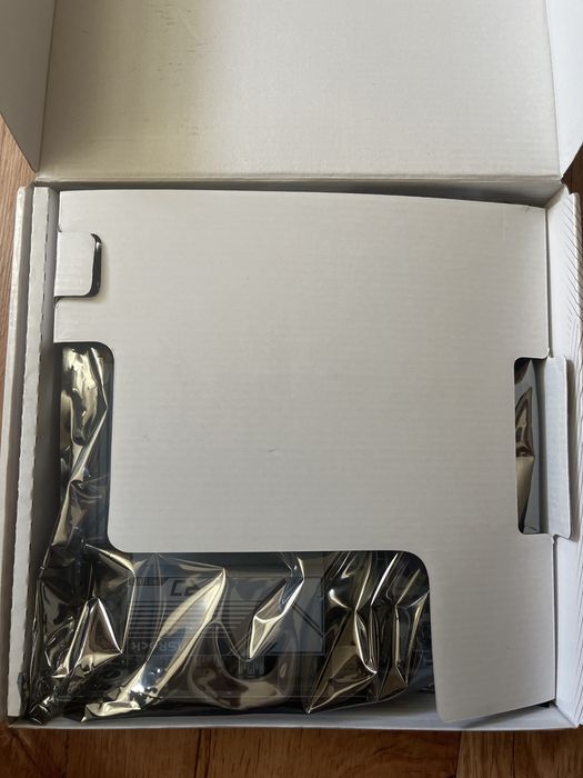 Продам материнскую плату