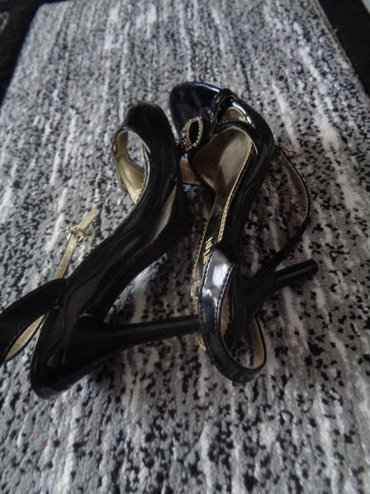 Vand sandale de dama 1.