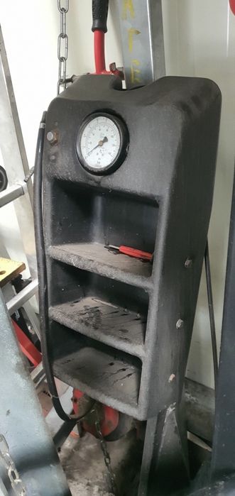 Utilaje dejantat roti si echilibrat Hoffman Geodyna Mounty