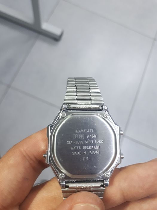 Продаются Часы фирмы CASIO