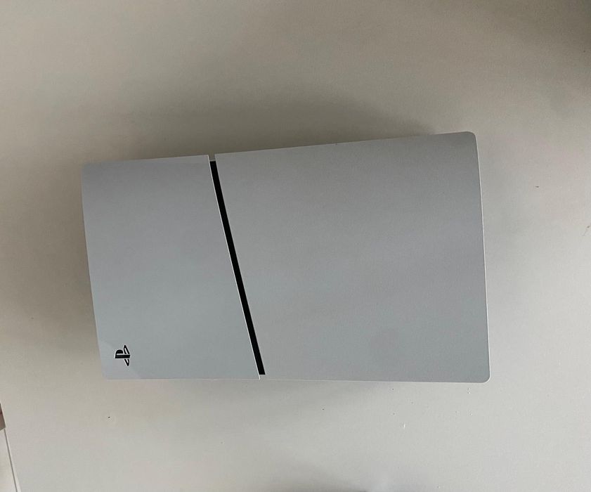 Ps5 Slim digital(mentenanta facuta azi)