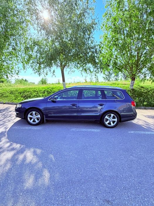 VOLKSWAGEN Passat 2007