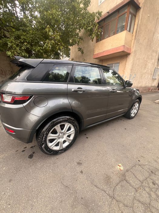 Range rover evoque