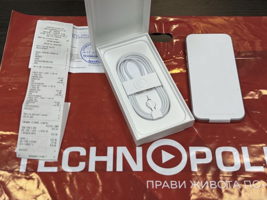 ЧИСТО НОВ 256GB iPhone 17 Pro Max 5G Technopolis Гаранция 2029 SILVER