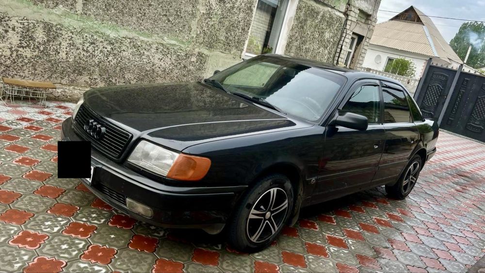 Продам Ауди 100 С4 2.0