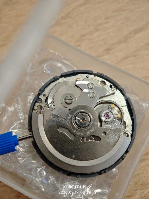 Seiko NH37A Механизъм за ръчен часовник