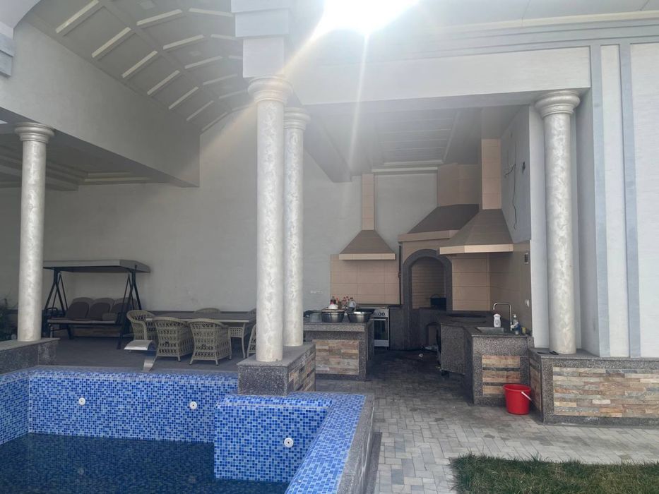 Сдается участок на 7 соток, Мирабадский район, можно под офис ( н773 )