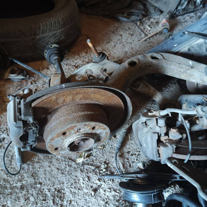 Части от бмв е36 купе кабрио