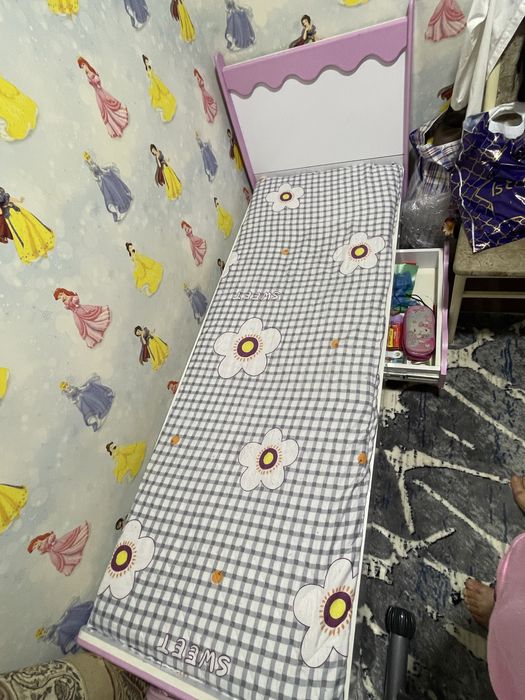 Детский кроватл