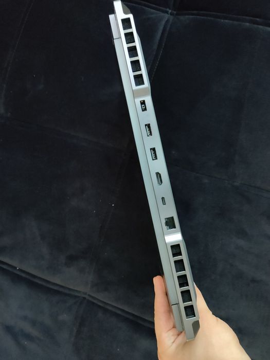 Lenovo Legion 7, rx 6850m xt 12gb, 32gb ram, 1tb ssd, GARANTIE