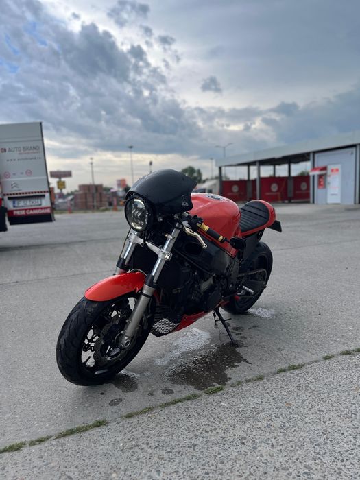 2000€ - Suzuki GSXR 600 cafe racer