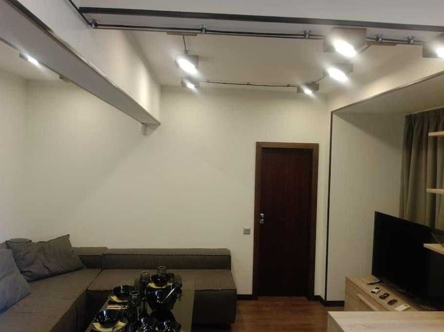 Дава се под наем Двустаен апартамент в София, Изток - 65 кв.м за 969 € - Снимка #4