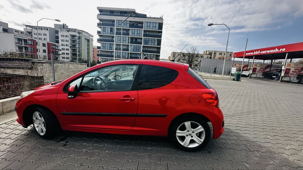 Peugeot 207 - 1.6 HDI