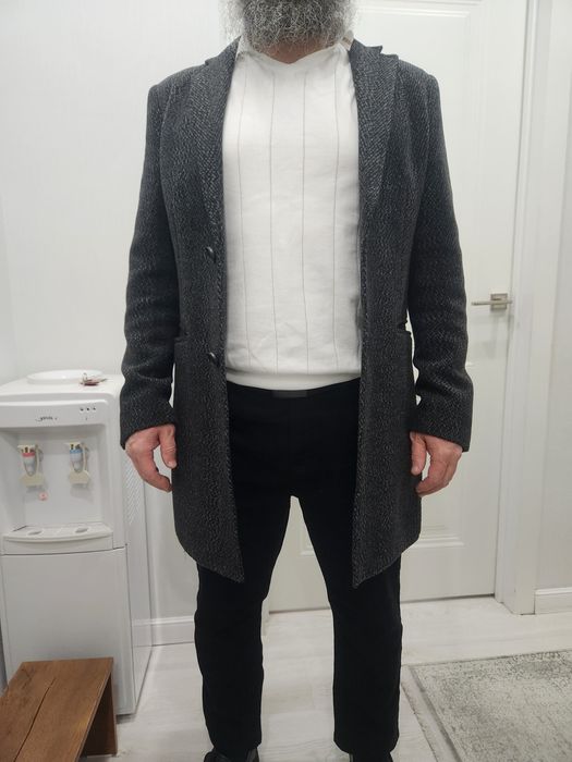 Продам Пальто мужское