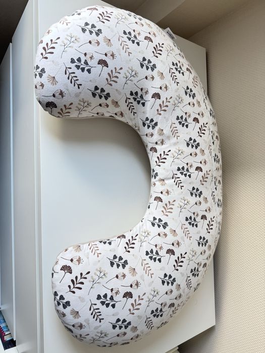 Boho Garden & Ecru Velvet Възглавницата за кърмене