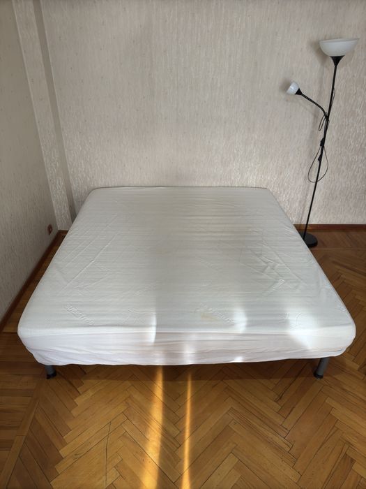 Основание каркас и матрац