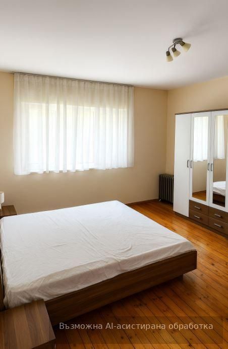 Дава се под наем Двустаен апартамент в Варна, Център - 60 кв.м за 448.8 € - Снимка #2