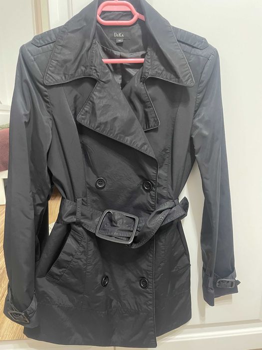 trenci DIKA marimea 40 NEGRU