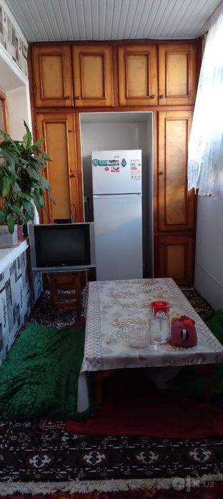 Олмазор тумани чукурсой  иброхим ота махалласи 23уй 42хонадон 1чи кав