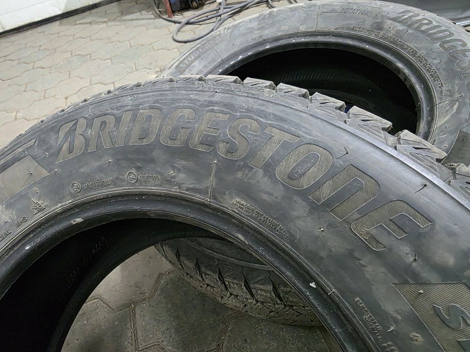 Bridgestone DM-V3
