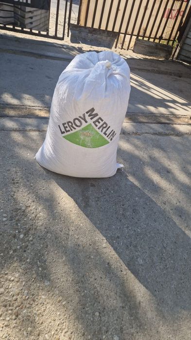 Vând rumegus brad/molid