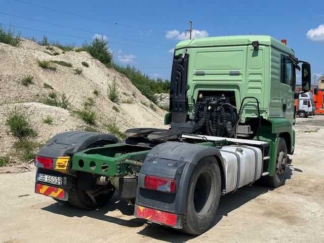 Cap tractor două axe MAN