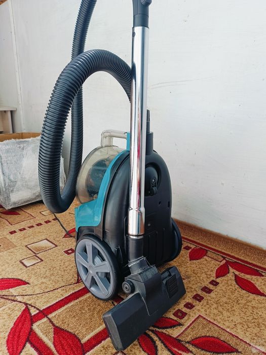 Продам пылесос в отличном состоянии